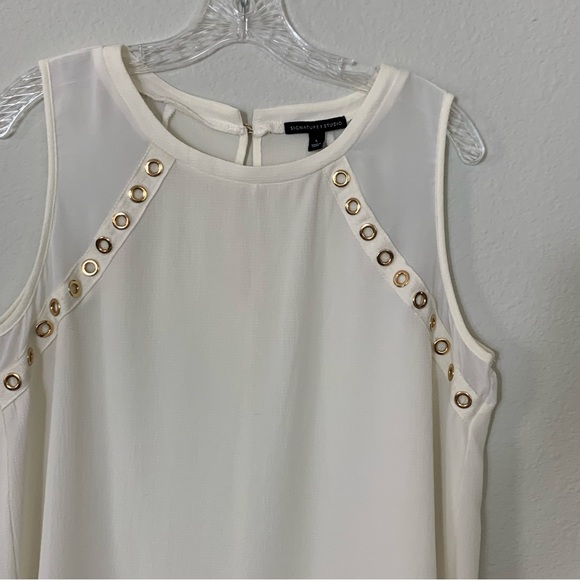 Signature Studio Lightweight Sleeveless Blouse Shirt with Gold Details size L - Picture 2 of 12